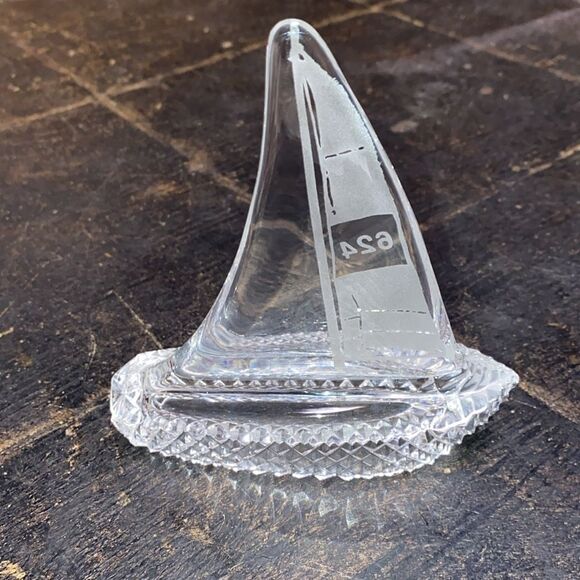 Vintage Galway Crystal model sailing boat paperweight - Picture 2 of 4